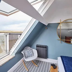 Holiday home Host & - No 3 Sandside, Whitby